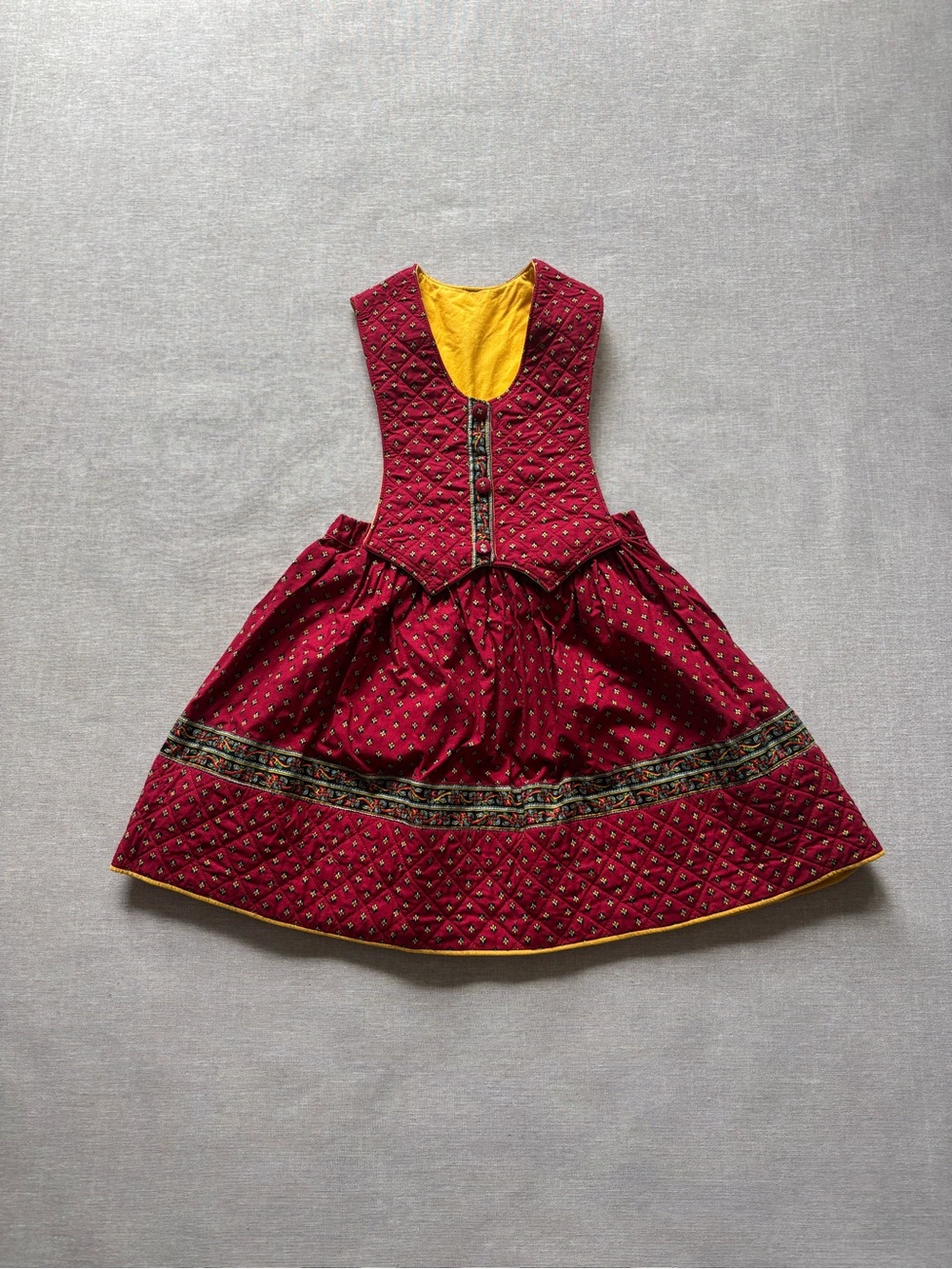Vintage red quilted prairie kids dress costume cottagecore pioneer holiday